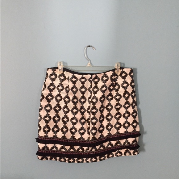 Merona mini skirt - Picture 2 of 6